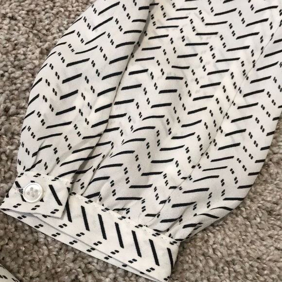 NWT- Banana Republic - 8 - Picture 4 of 6